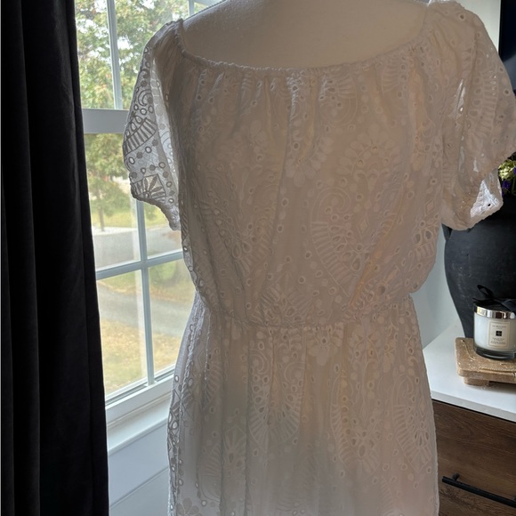 NEW! Express White Maxi Dress - Picture 4 of 7